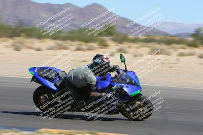 media/Oct-01-2023-SoCal Trackdays (Sun) [[4c570cc352]]/Turn 7 Inside (11am)/